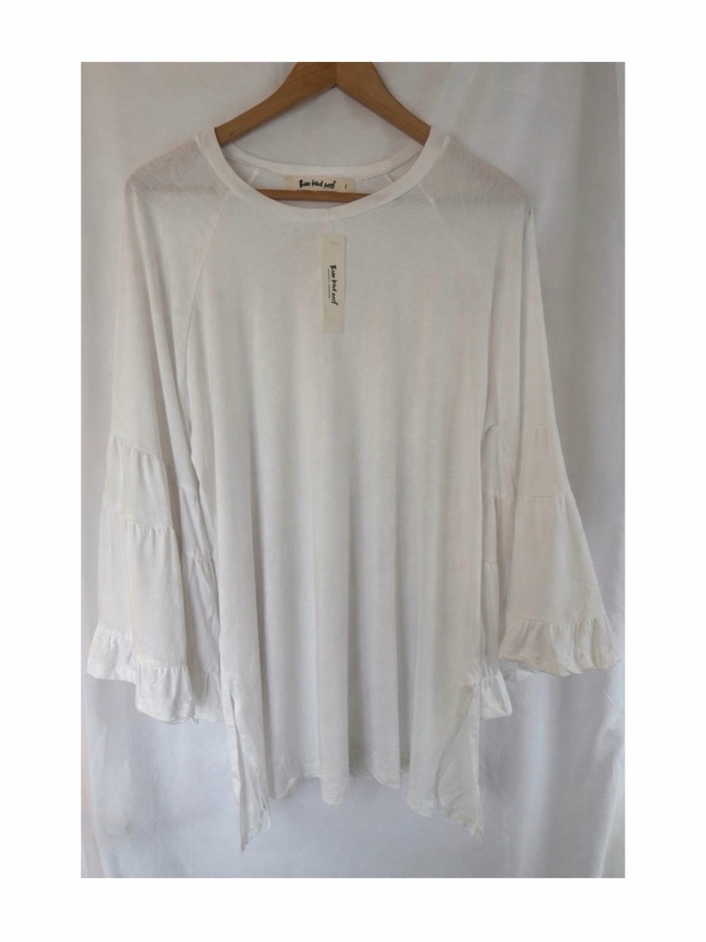 Three Bird Nest White Ruffle-Sleeve Tunic